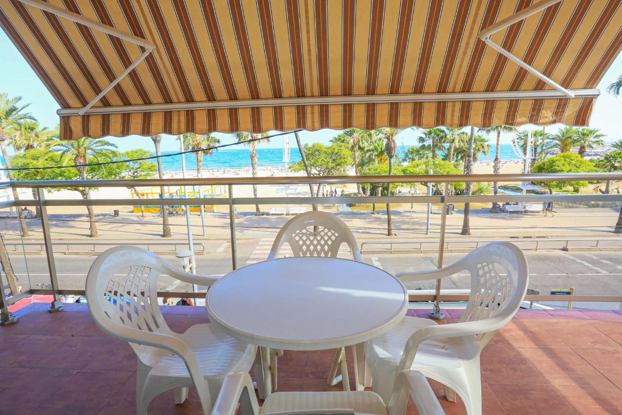 Ferienwohnung Xaloc Only Families Cambrils Exterior foto